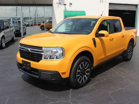 Used 2023 Ford Maverick Lariat w/ Lariat Luxury Package image 19