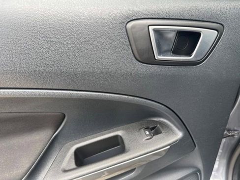 Used 2018 Ford EcoSport SE w/ SE Convenience Package FWD image 28