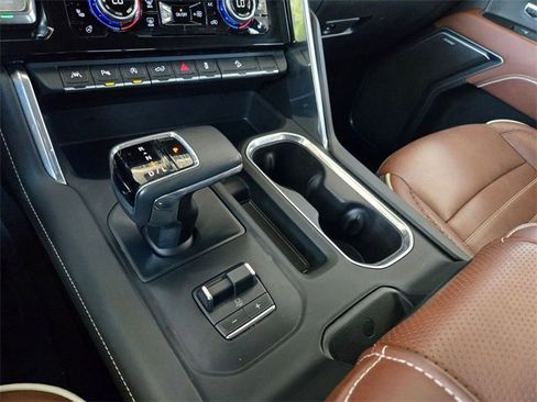Certified 2025 GMC Sierra 1500 Denali Ultimate image 12