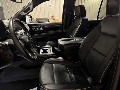 Used 2023 Chevrolet Tahoe Premier image 14