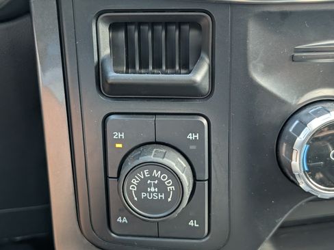 Used 2023 Ford F150 Lariat w/ Equipment Group 502A High AWD/4WD image 25