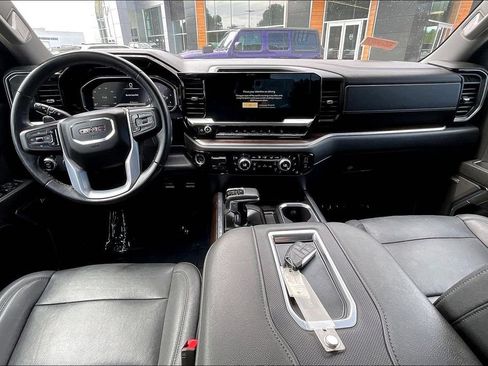 Used 2022 GMC Sierra 1500 SLT AWD/4WD image 15