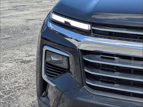 Used 2024 Chevrolet Traverse LT AWD/4WD image 10
