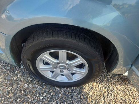 Used 2010 Chrysler Town & Country Touring FWD image 25