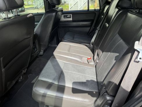 Used 2012 Ford Expedition Limited RWD image 17