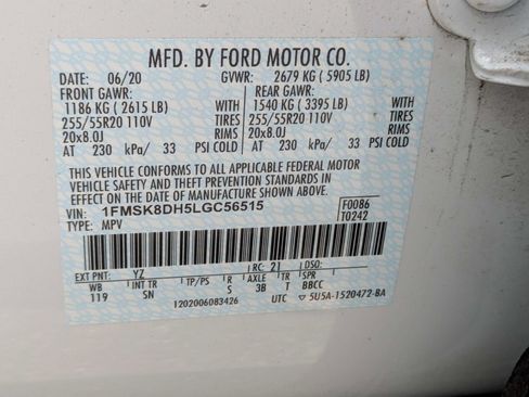 Certified 2020 Ford Explorer XLT w/ Equipment Group 202A AWD/4WD image 15