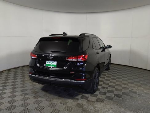 Used 2023 Chevrolet Equinox RS image 7