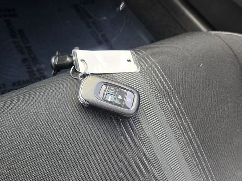 Used 2024 Honda Civic Sport image 19