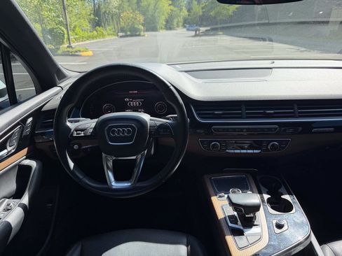 Used 2017 Audi Q7 3.0T Prestige AWD/4WD image 15