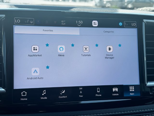 New 2027 Chrysler Pacifica Select w/ Family Tech Group AWD/4WD image 35