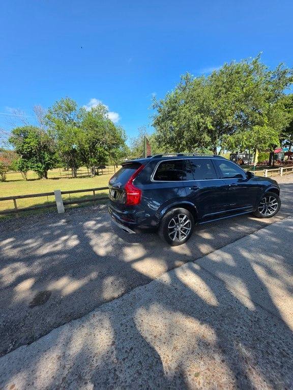 Used 2019 Volvo XC90 T6 Momentum AWD/4WD image 5