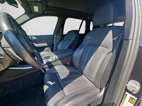 Used 2022 BMW X5 sDrive40i w/ M Sport Package RWD image 16