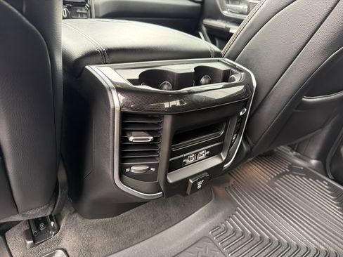 Used 2022 RAM 1500 Laramie w/ Sport Appearance Package image 13