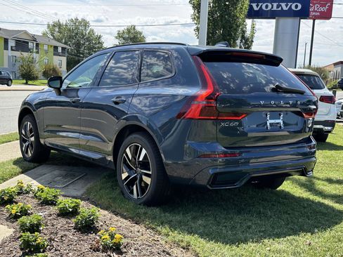 New 2026 Volvo XC60 B5 Core w/ Climate Package image 21