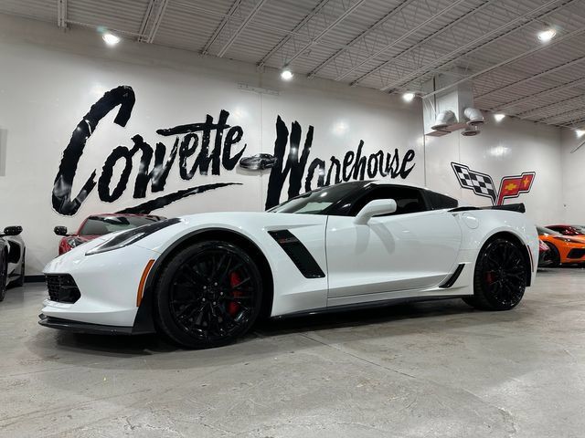 Used 2016 Chevrolet Corvette Z06 w/ Z07 Performance Package RWD image 16