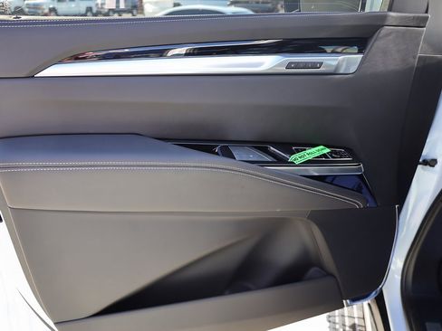 Used 2026 Cadillac Escalade Sport w/ Touring Package image 10