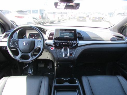 Used 2024 Honda Odyssey Sport image 21