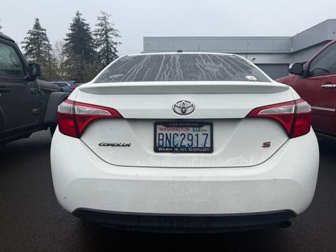 Used 2016 Toyota Corolla S Premium image 4