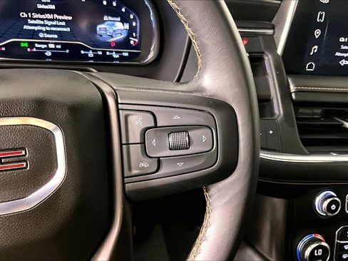 Used 2023 GMC Yukon AT4 image 24