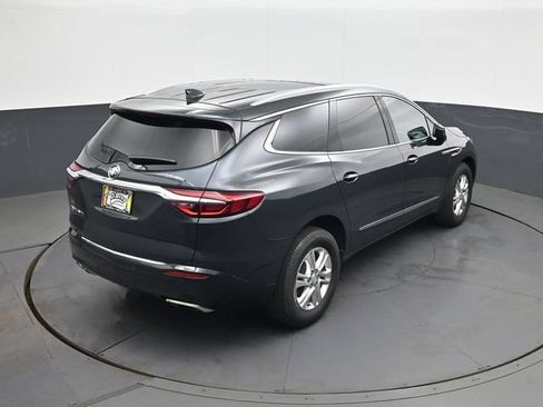 Used 2021 Buick Enclave Essence w/ Sound and Sites Package AWD/4WD image 18
