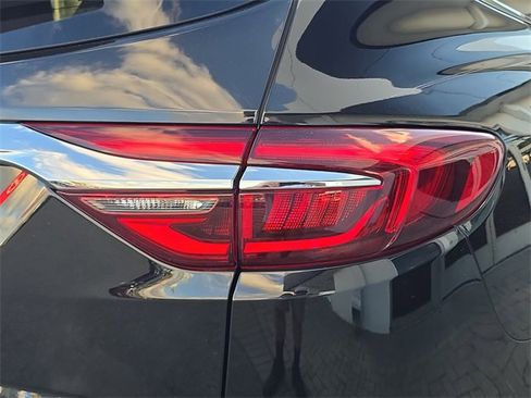 Certified 2020 Buick Enclave Avenir w/ Avenir Technology Package image 8