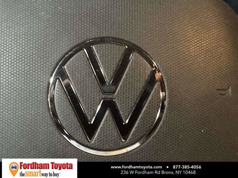 Used 2025 Volkswagen Jetta S FWD image 33