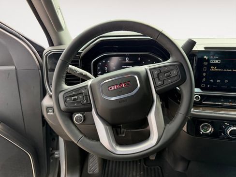 Certified 2024 GMC Sierra 1500 Elevation AWD/4WD image 12