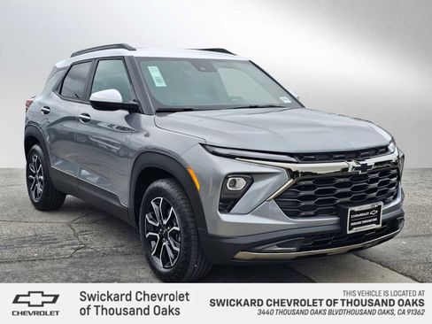 New 2025 Chevrolet TrailBlazer ACTIV w/ Convenience Package image 1