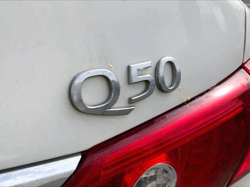 Used 2015 INFINITI Q50 Premium w/ Navigation Package AWD/4WD image 10
