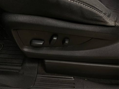 Used 2019 Chevrolet Tahoe LS w/ Enhanced Driver Alert Package AWD/4WD image 22