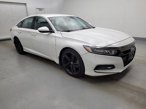 Used 2020 Honda Accord Sport image 11