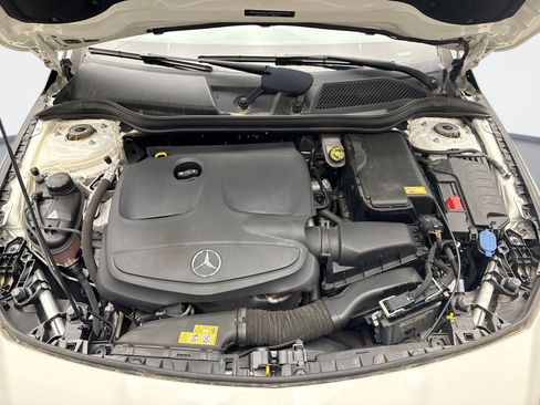 Used 2016 Mercedes-Benz CLA 250 4MATIC image 27