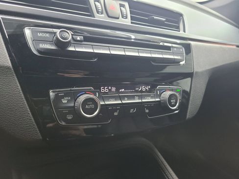 Used 2018 BMW X1 xDrive28i AWD/4WD image 35