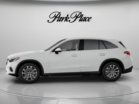 Used 2026 Mercedes-Benz GLC 300 4MATIC image 6