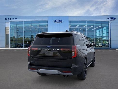 New 2026 Ford Expedition Platinum w/ Platinum Ultimate Package image 9