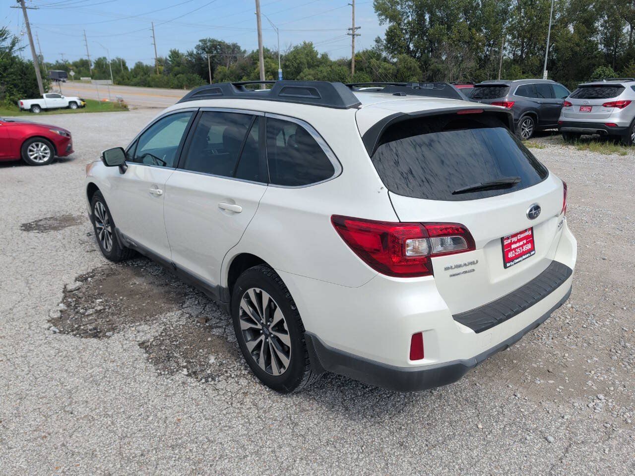 Used 2015 Subaru Outback 2.5i Limited AWD/4WD image 5