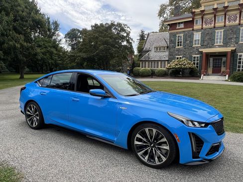 Used 2022 Cadillac CT5 V Blackwing w/ Parking Package image 27