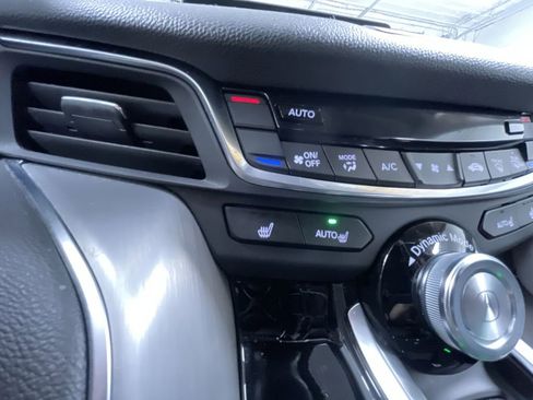 Used 2022 Acura TLX Base image 7