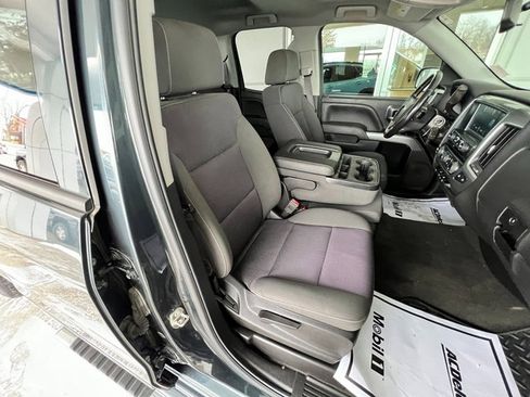 Used 2018 Chevrolet Silverado 1500 LT w/ All Star Edition image 24