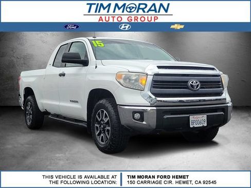Used 2015 Toyota Tundra SR5 w/ Tow Package RWD image 1