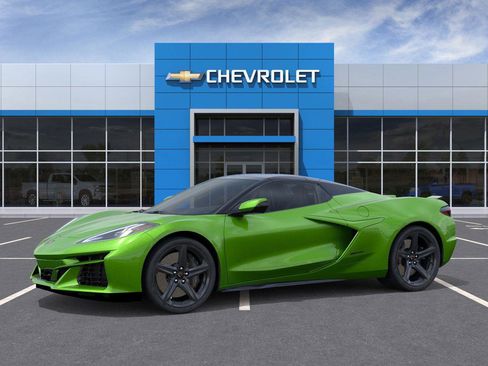 New 2026 Chevrolet Corvette E-Ray image 2