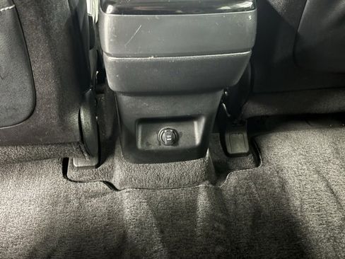 Used 2024 Kia Telluride S w/ S Sunroof Package image 50