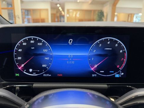 Certified 2025 Mercedes-Benz GLA 250 image 10