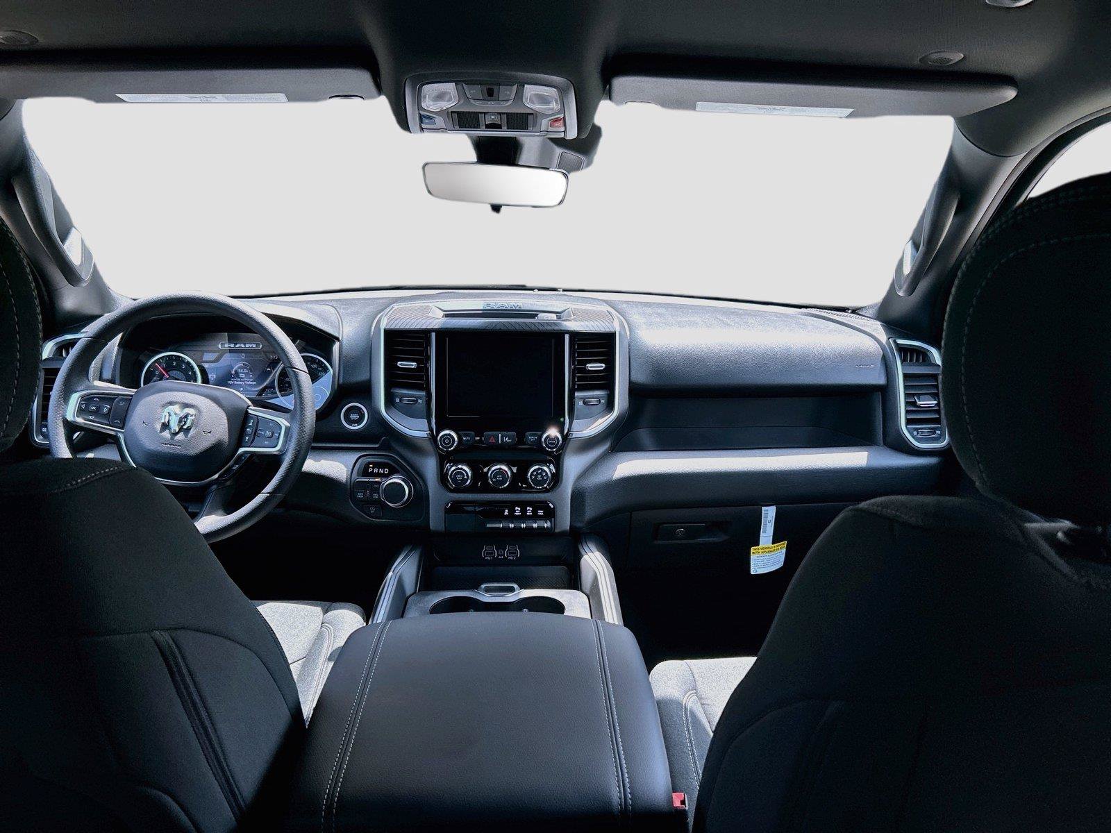 New 2026 RAM 1500 Express AWD/4WD image 15