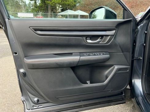 Used 2024 Honda CR-V Sport image 17