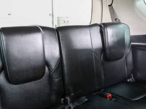 Used 2023 Nissan Armada SL w/ Captain's Chairs Package RWD image 31