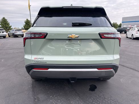 New 2026 Chevrolet Equinox LT w/ LPO, Floor Liner Package image 12