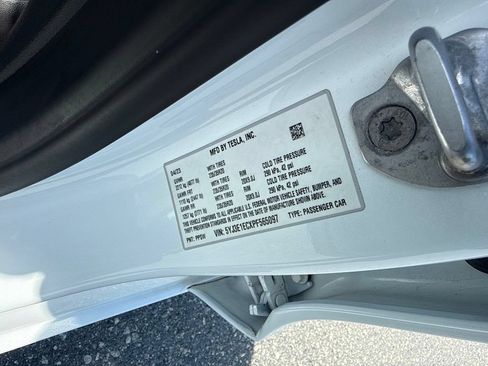 Used 2023 Tesla Model 3 Performance AWD/4WD image 25