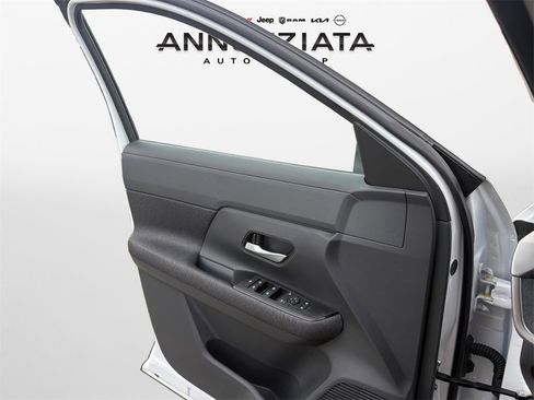 New 2026 Nissan Kicks SV w/ SV Premium Package image 28