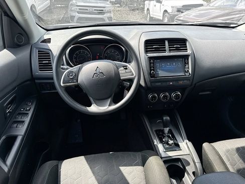 Used 2022 Mitsubishi Outlander Sport ES image 21
